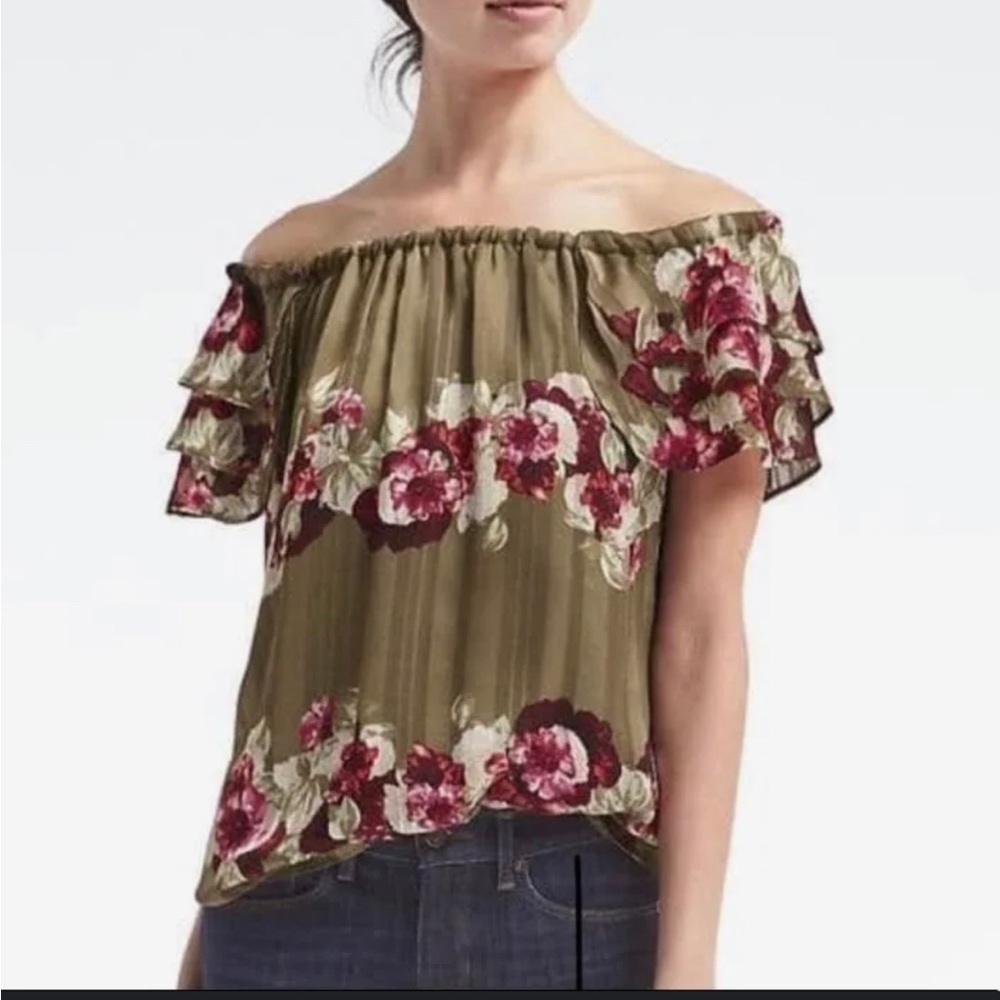 Banana Republic Floral Off the Shoulder Shirt